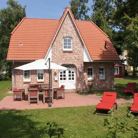 Haus Eichenwald 글로페